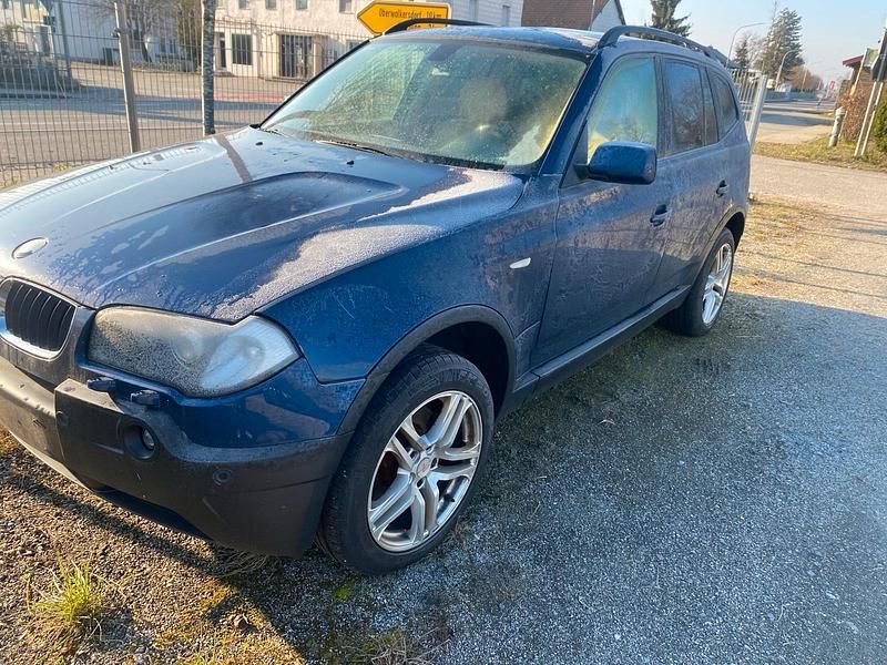 Blau Gebraucht 2004 BMW X3 SUV | 2.800 € (Superpreis) - Bild 1/4