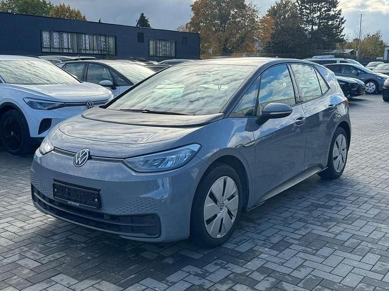 Grau Gebraucht 2021 VW ID.3 Pure Kleinwagen | 15.989 € (Superpreis) - Bild 1/4