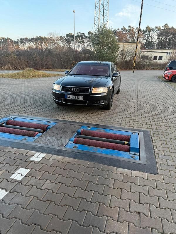 Schwarz Gebraucht 2004 Audi A8L Limousine | 8.000 € - Bild 1/4