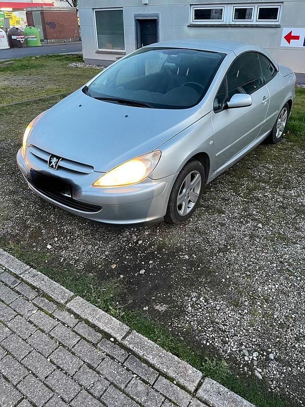 Silber Gebraucht 2005 Peugeot 307 CC Cabrio | 900 € (Superpreis) - Bild 1/4