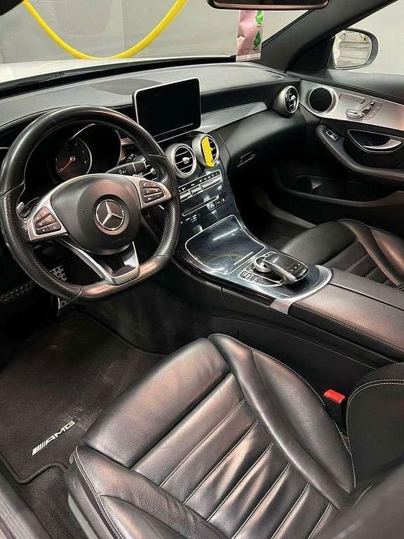 Gebraucht Mercedes C250 AMG line 204 PS (150 kW) 2015 Weiß Limousine