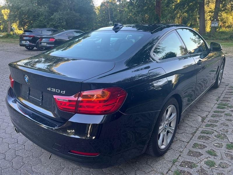 Gebraucht BMW 430 Advantage 258 PS (189 kW) 2017 Schwarz Coupé