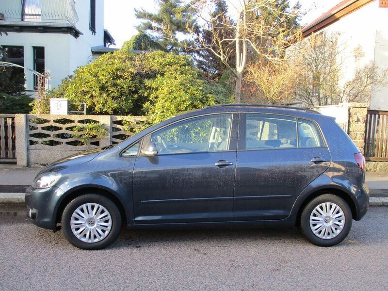Gebraucht VW Golf Plus Cross 102 PS (75 kW) 2009 Blau Van / Kleinbus