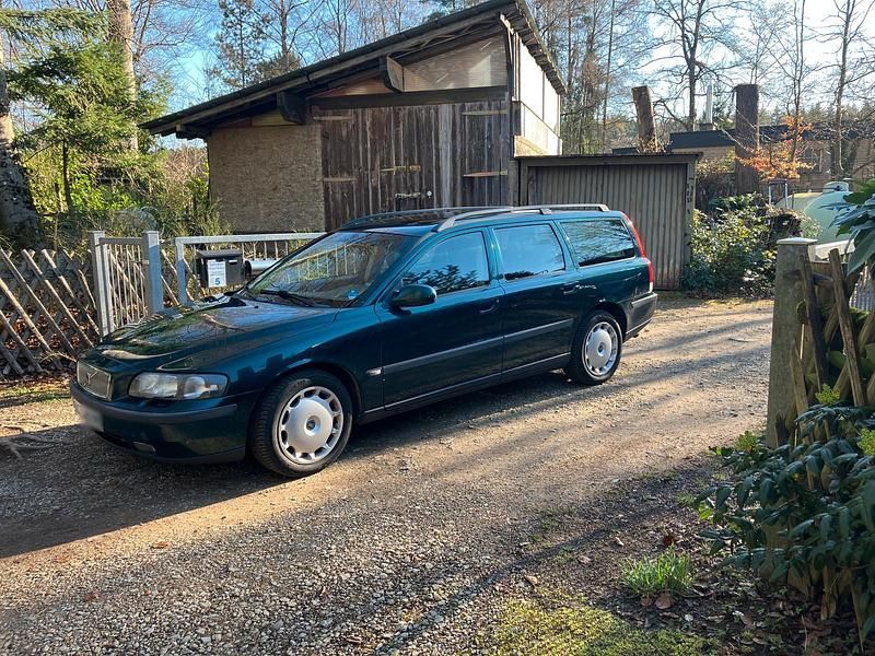 Gebraucht Volvo V70 200 PS (147 kW) 2000 Grün Kombi