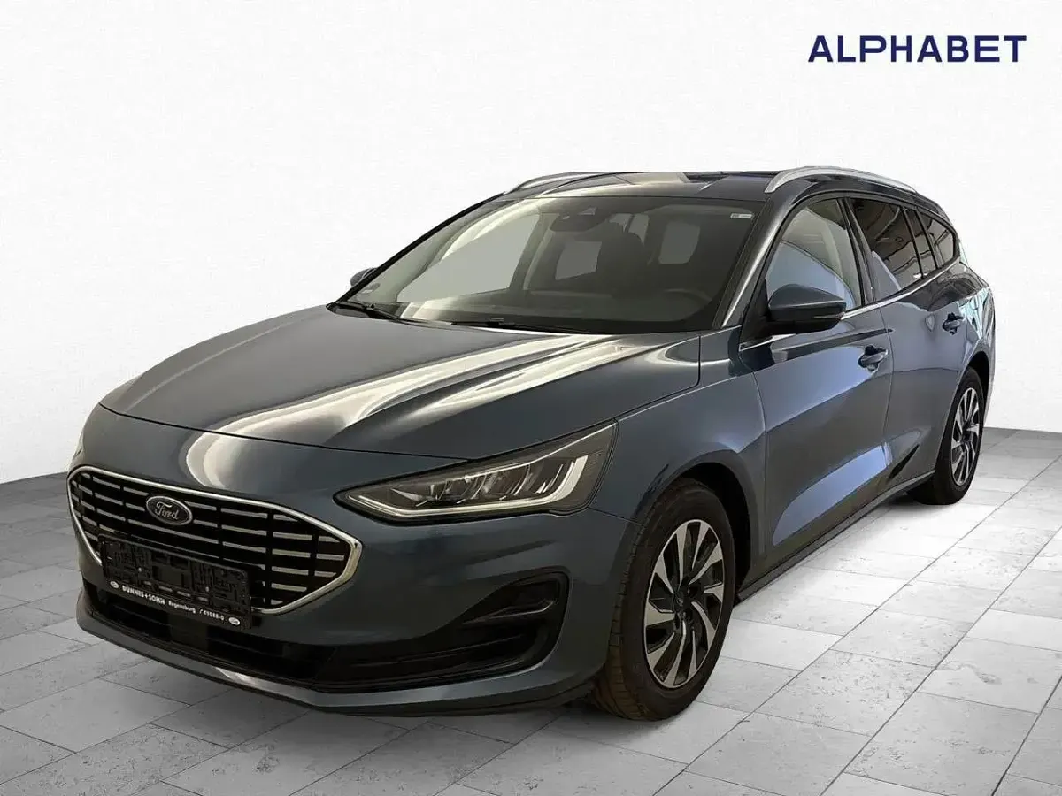 Gebraucht Ford Focus Titanium 116 PS (85 kW) 2023 Blau Kombi