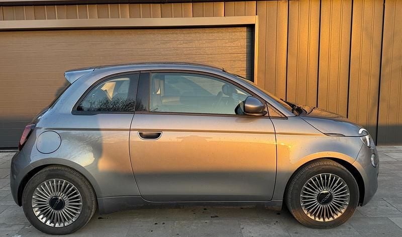 Gebraucht Fiat 500e La Prima 86 kW (118 PS) 2022 Coupé