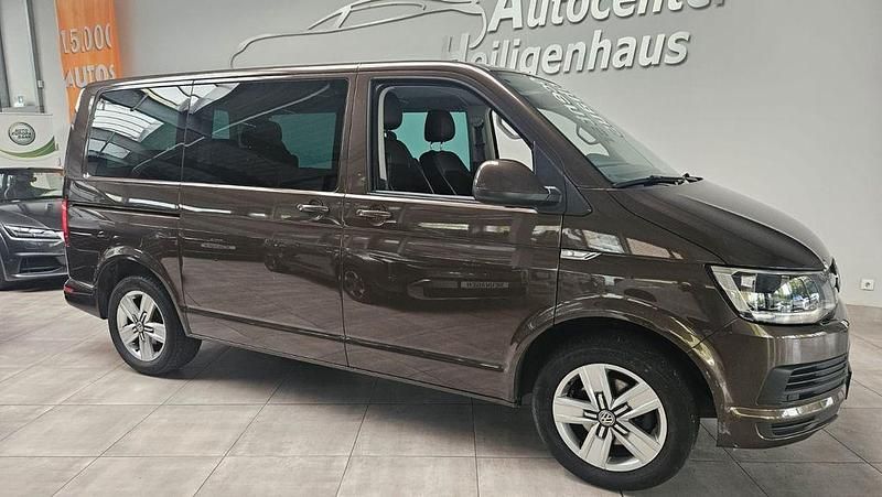 Gebraucht VW Multivan Comfortline 150 PS (110 kW) 2017 Braun Van / Kleinbus