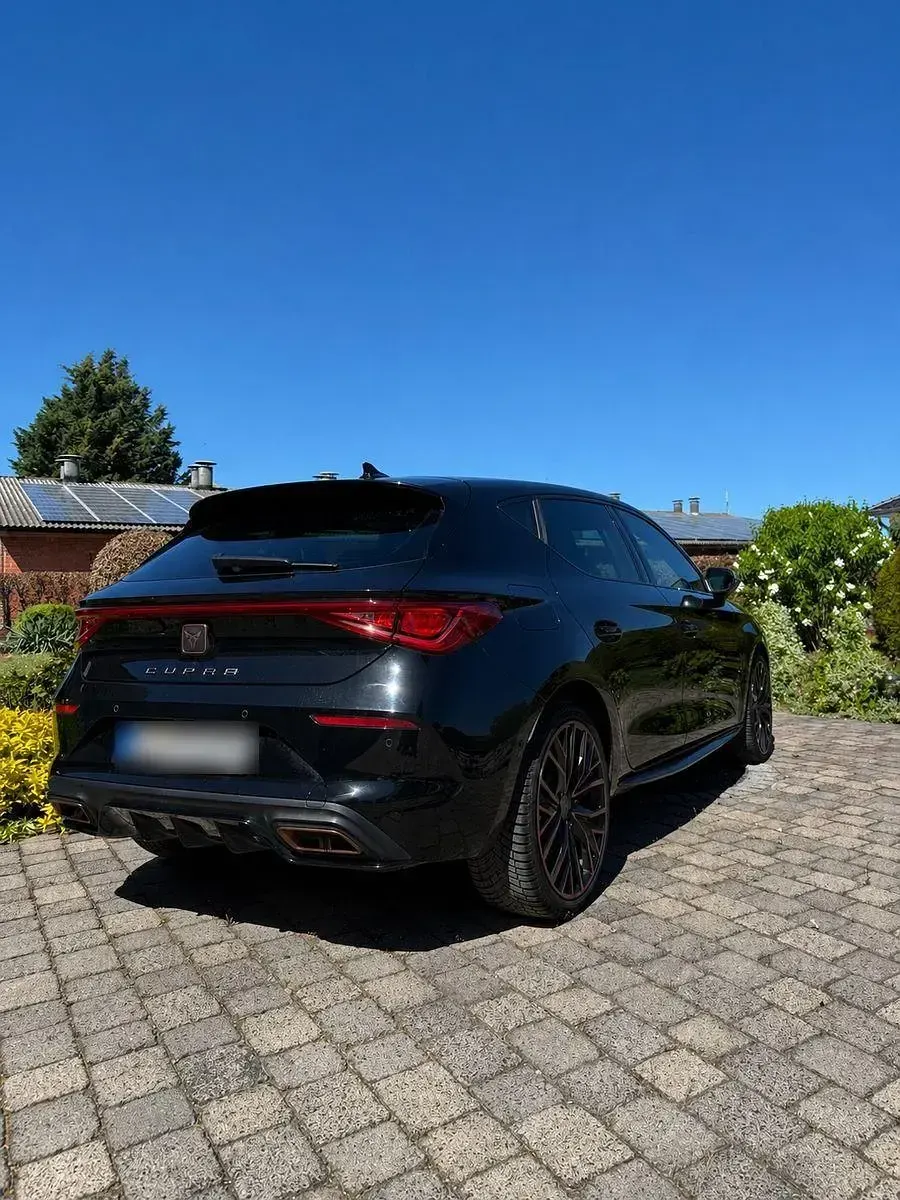 Gebraucht Cupra Leon VZ 245 PS (180 kW) 2021 Schwarz Limousine