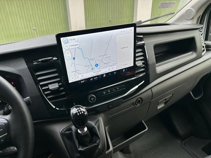 Gebraucht Ford Transit Trend 131 PS (96 kW) 2024 Weiß Van / Kleinbus