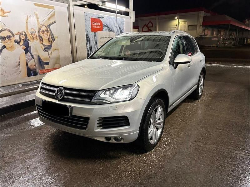 Gebraucht VW Touareg 245 PS (180 kW) 2014 Silber SUV