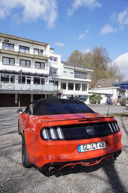 Gebraucht Ford Mustang GT 421 PS (309 kW) 2016 Rot Cabrio