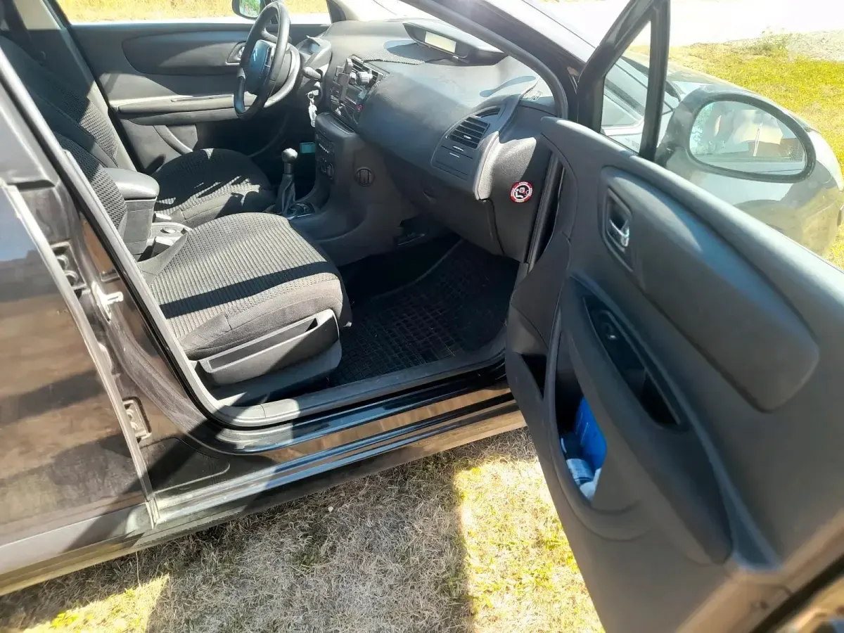 Gebraucht Citroën C4 109 PS (80 kW) 2006 Schwarz Kleinwagen