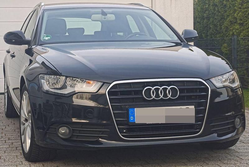 Gebraucht Audi A6 Comfort 177 PS (130 kW) 2014 Schwarz Kombi