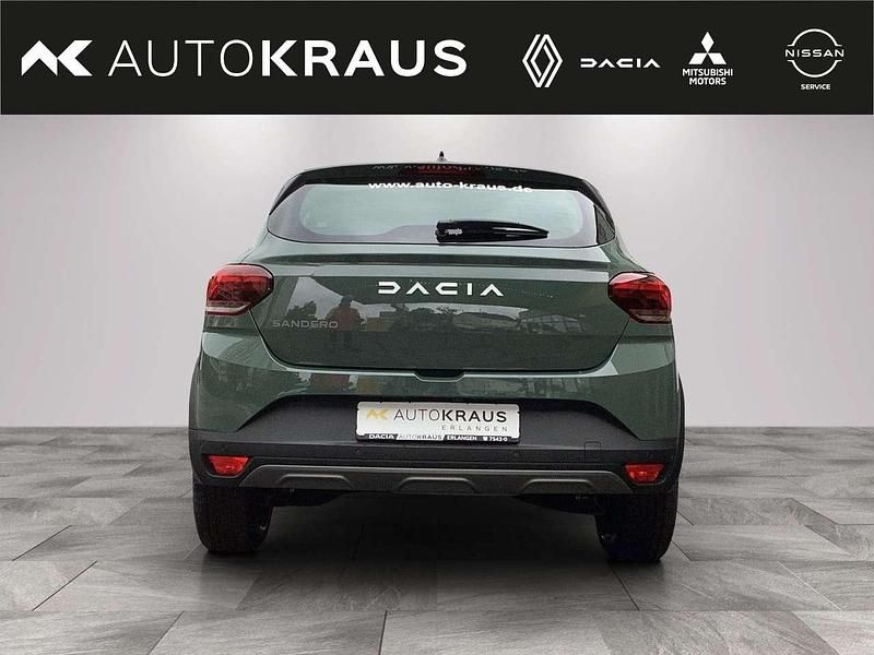 Neu Dacia Sandero Expression 91 PS (66 kW) 2025 Safari  grüngrau Kleinwagen
