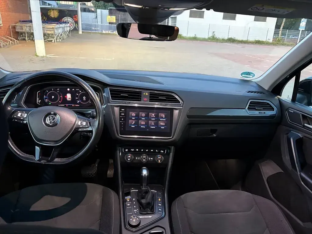 Gebraucht VW Tiguan 239 PS (175 kW) 2019 Schwarz SUV