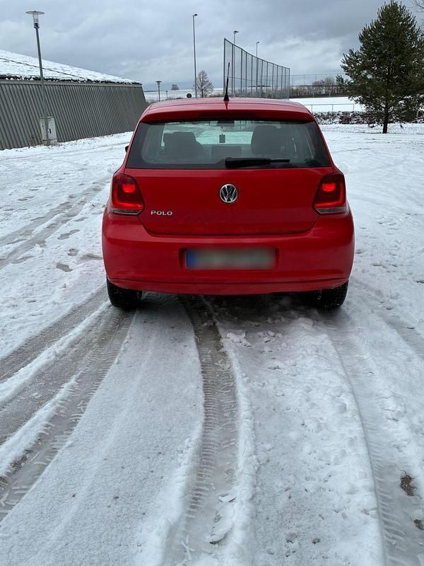 Gebraucht VW Polo Comfortline 69 PS (50 kW) 2009 Rot Kleinwagen