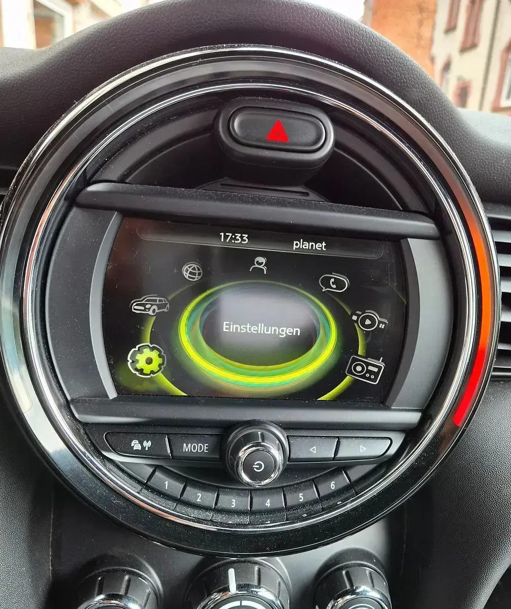 Gebraucht Mini Cooper 136 PS (100 kW) 2018 Grau Kleinwagen