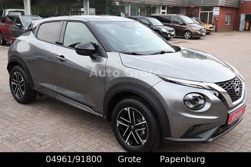 Gebraucht Nissan Juke N-Connecta 114 PS (83 kW) 2024 Grau SUV