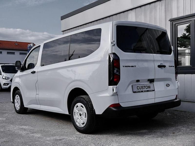 Gebraucht Ford Transit Custom Trend 136 PS (100 kW) 2025 Weiß Van / Kleinbus