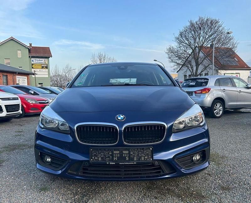 Gebraucht BMW 218 Active Tourer 136 PS (100 kW) 2016 Blau Van / Kleinbus