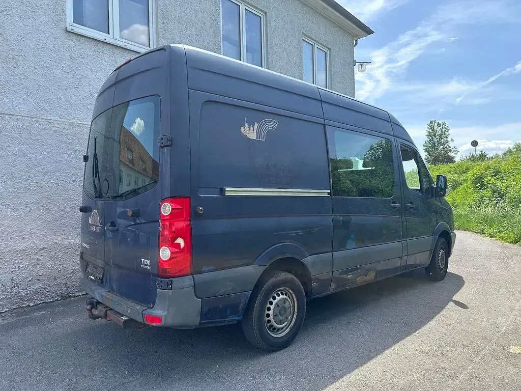 Gebraucht VW Crafter 163 PS (119 kW) 2010 Blau Van