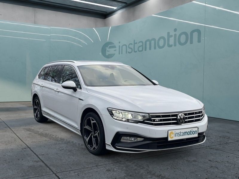Gebraucht VW Passat R-line Plus 150 PS (110 kW) 2024 Weiß Kombi