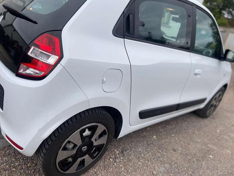 Gebraucht Renault Twingo Dynamique 71 PS (52 kW) 2016 Weiß Kleinwagen