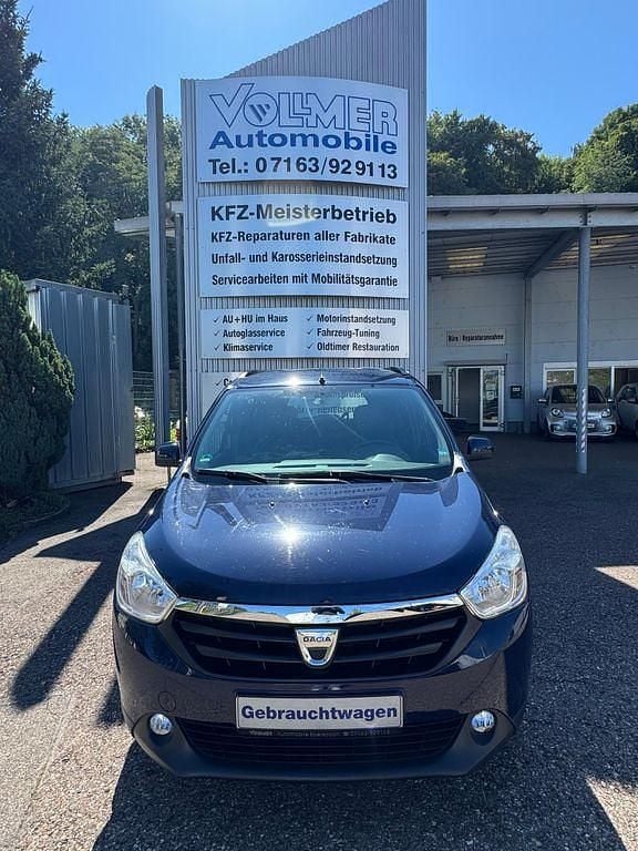 Blau Gebraucht 2018 Dacia Lodgy Van / Kleinbus | 9.900 € (Fairer Preis) - Bild 1/4