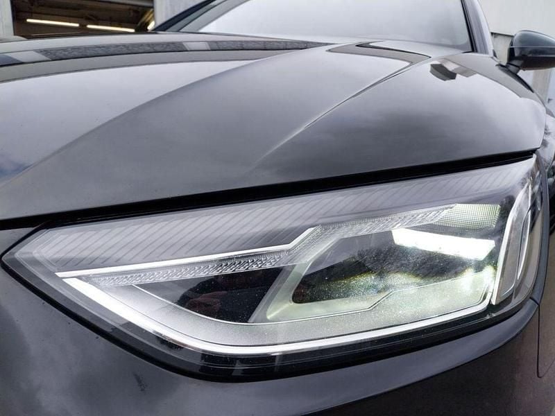 Occasion Audi A4 S-Line 204 ch (150 kW) 2023 Noir Berline