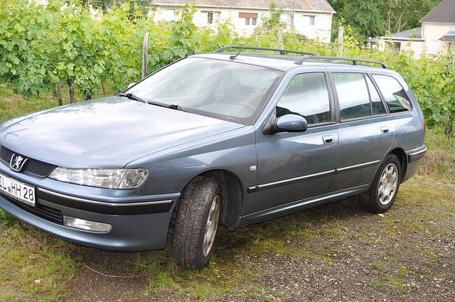 Gebraucht Peugeot 406 135 PS (99 kW) 1999 Blau metallic Kombi