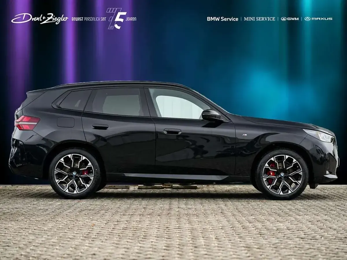 Używany BMW X3 Performance 303 KM (222 kW) 2025 Czarny SUV