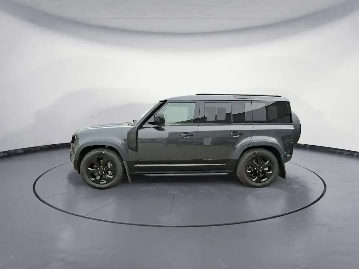 Usata Land Rover Defender HSE Dynamic 300 CV (220 kW) 2024 SUV