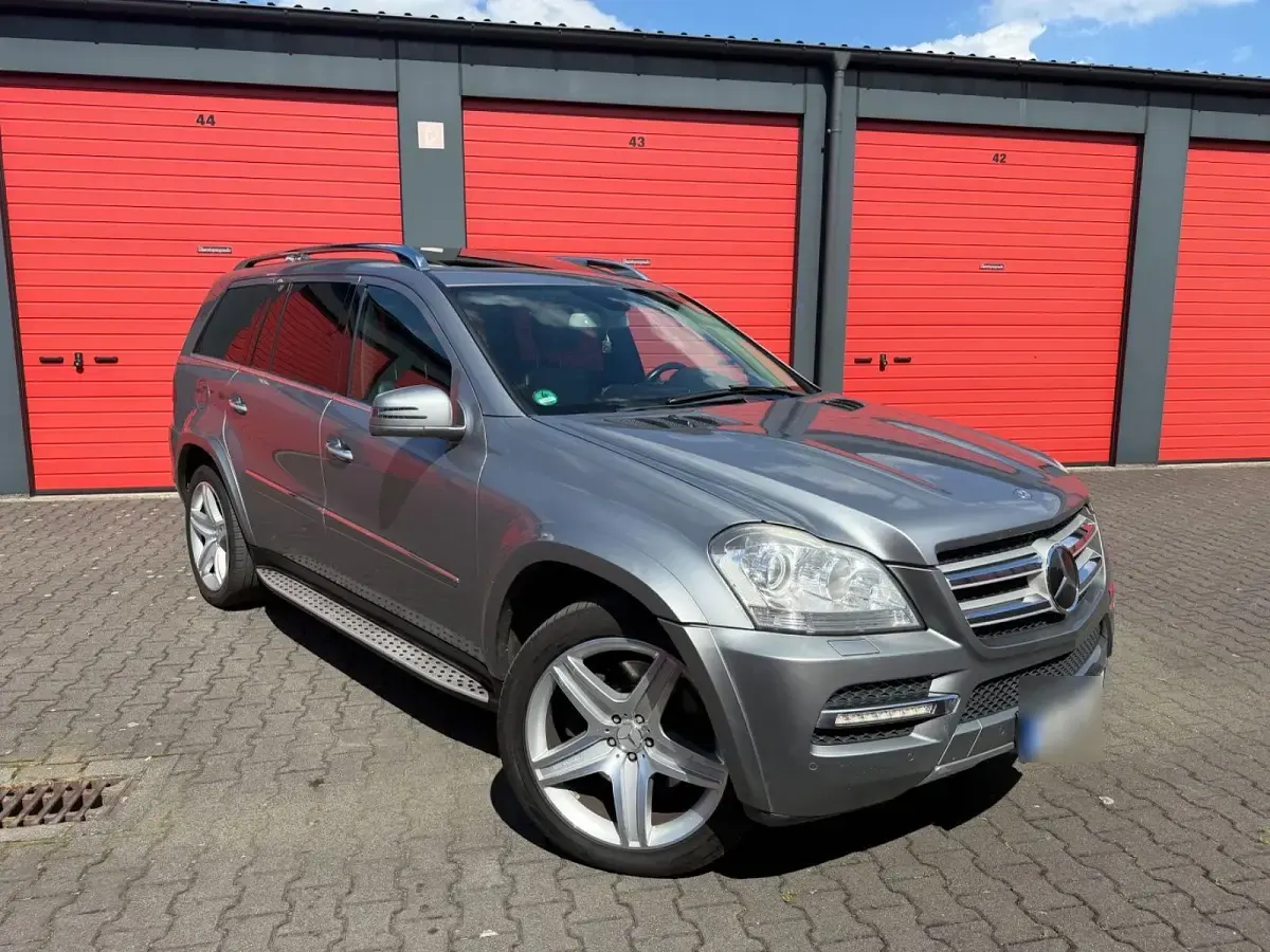 Gebraucht Mercedes GL450 AMG line 306 PS (225 kW) 2010 Grau SUV
