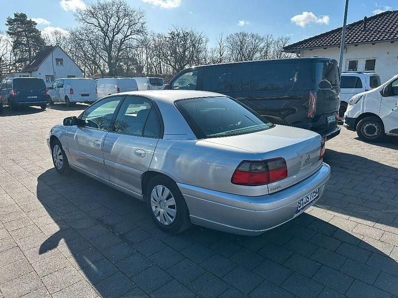 Gebraucht Opel Omega Design Edition 144 PS (105 kW) 2003 Silber Limousine