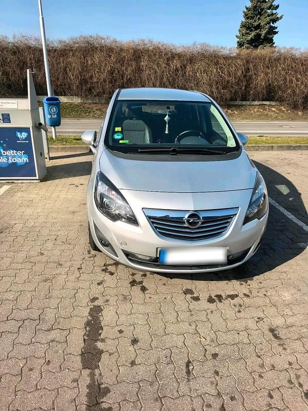 Second-hand Opel Meriva 120 CP (88 kW) 2011 Gri Monovolum