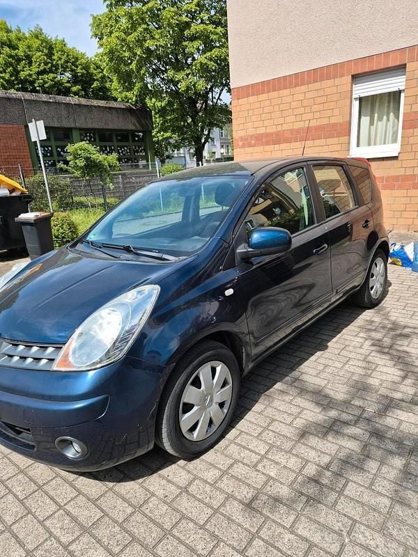 Second-hand Nissan Note 87 CP (63 kW) 2008 Albastru Hatchback