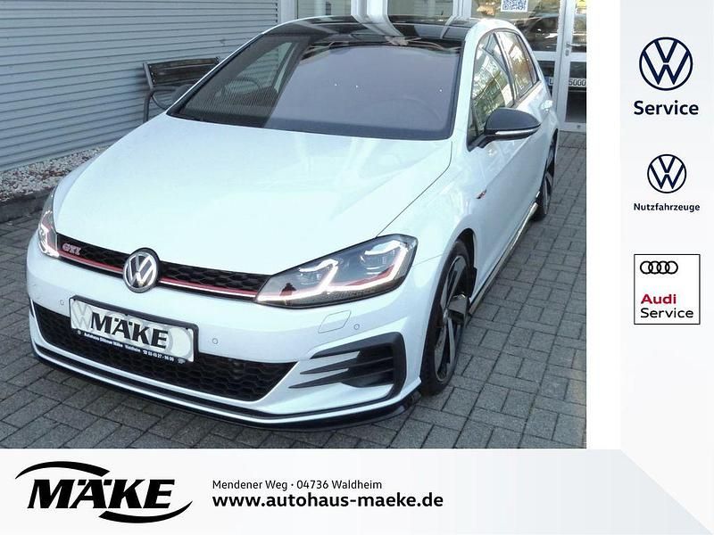 Oryxwhite perlmutteffekt Gebraucht 2020 VW Golf VII GTI Limousine | 29.450 € (Etwas zu teuer) - Bild 1/4