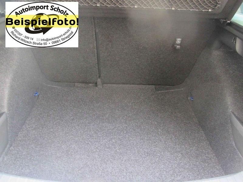 Neu Skoda Scala Selection 150 PS (110 kW) 2025 Kleinwagen