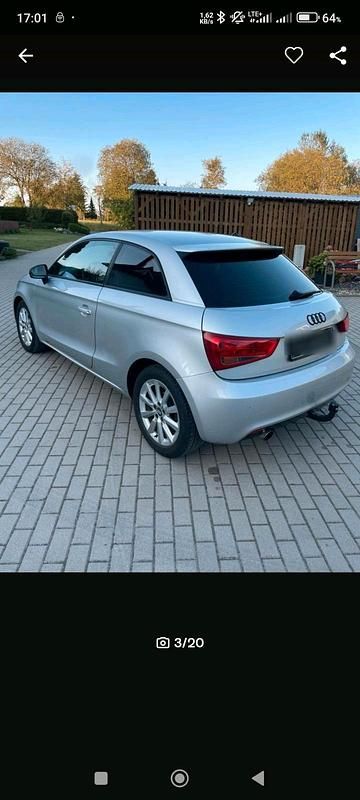 Silber Gebraucht 2013 Audi A1 Kleinwagen | 6.190 € (Guter Preis) - Bild 1/4