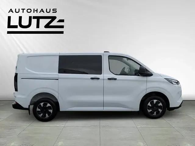 Gebraucht Ford Transit Custom Trend 171 PS (125 kW) 2024 Weiss Van
