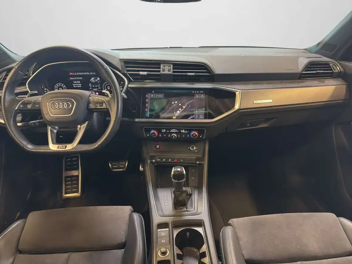 Gebraucht Audi RS Q3 400 PS (294 kW) 2022 Mythosschwarz metallic SUV