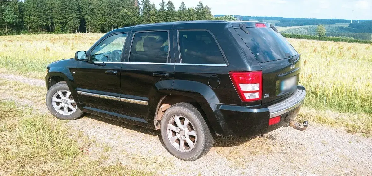 Gebraucht Jeep Grand Cherokee 218 PS (160 kW) 2007 Schwarz SUV