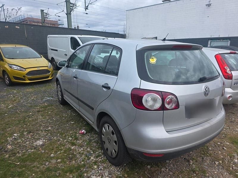 Gebraucht VW Golf Plus Cross Trendline 80 PS (58 kW) 2005 Schwarz Van / Kleinbus