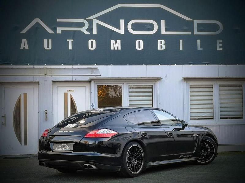 Gebraucht Porsche Panamera 4S 400 PS (294 kW) 2011 Schwarz Limousine