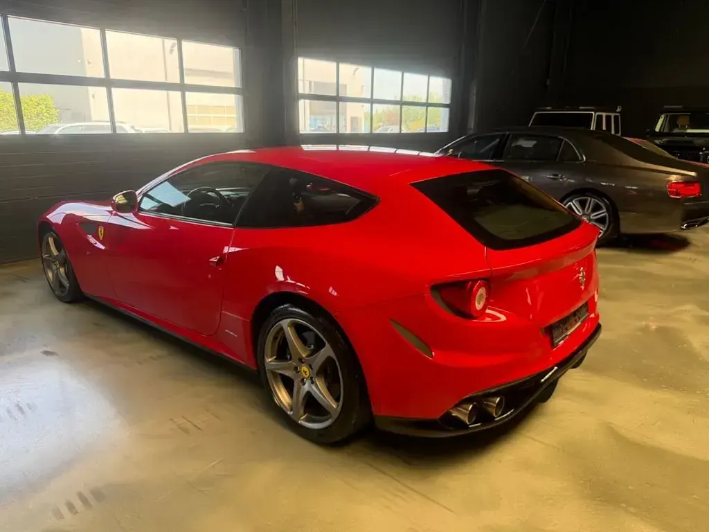 Gebraucht Ferrari FF 661 PS (486 kW) 2011 Rot