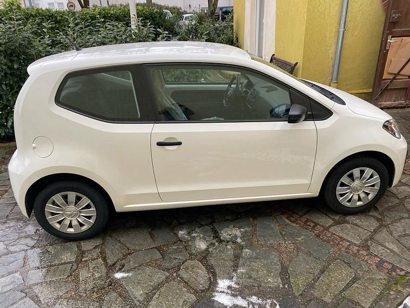 Gebraucht VW up! 60 PS (44 kW) 2017 Weiß Kleinwagen
