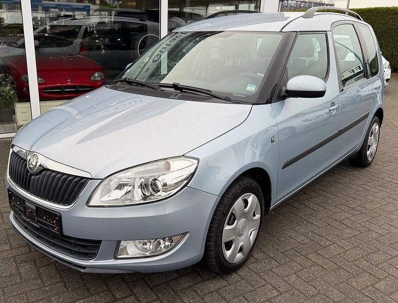 Modra aqua/aqua blau Gebraucht 2010 Skoda Roomster Style Van / Kleinbus | 3.990 € (Fairer Preis) - Bild 1/4