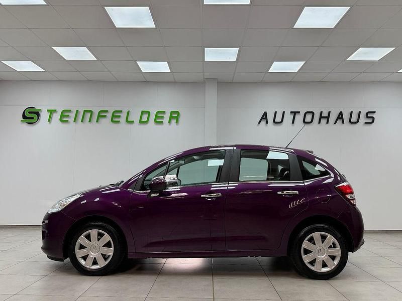 Gebraucht Citroën C3 SELECTION 82 PS (60 kW) 2016 Lackierung karma/metalliclack Limousine