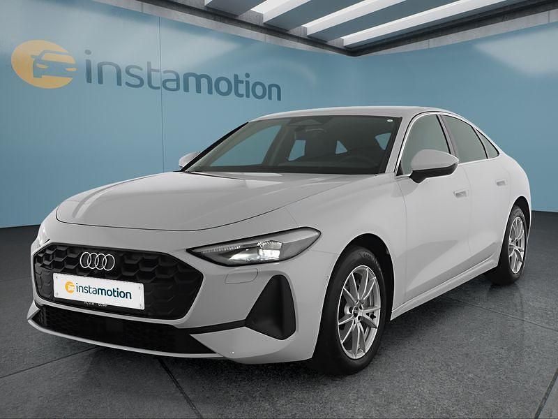 Weiß Gebraucht 2025 Audi A5 Limousine | 43.799 € (Superpreis) - Bild 1/4