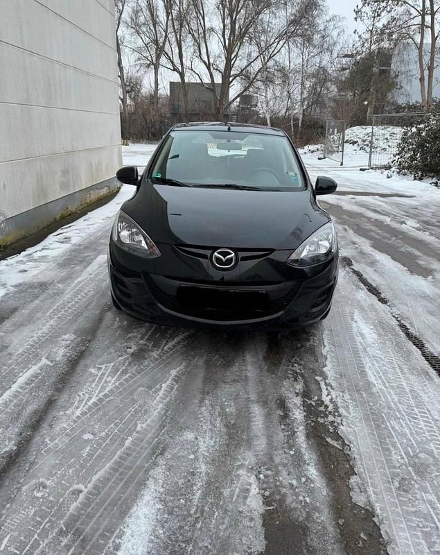 Second-hand Mazda 2 95 CP (69 kW) 2012 Negru Hatchback